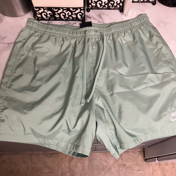 Nike shorts xl - Picture 1 of 4